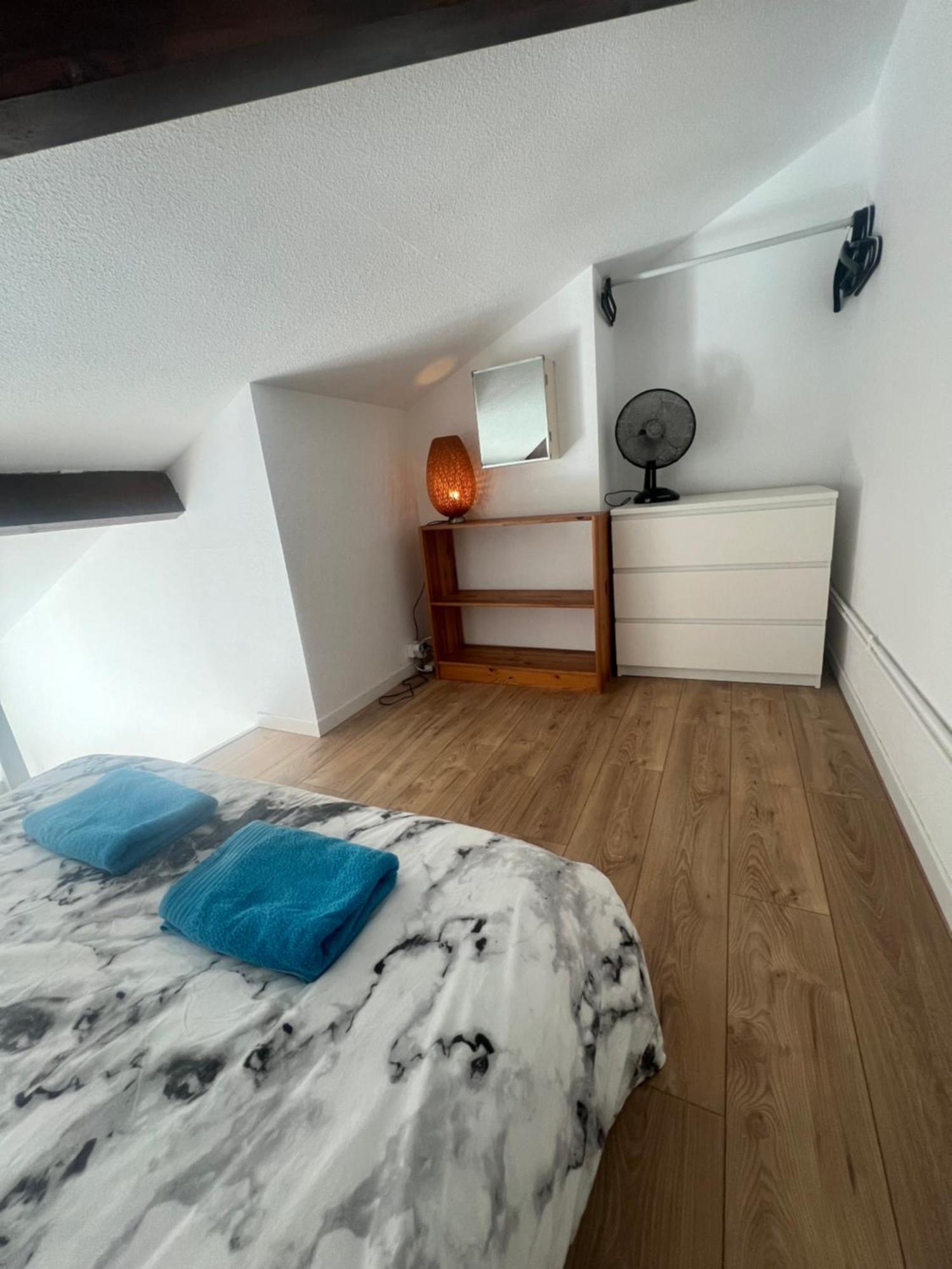 Lovely Perfect For Couples Close To